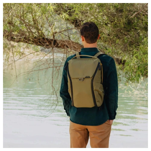 plecak-peak-design-everyday-backpack-20l-v2-kelp-oliwkowy-rbl24-02-lbgy.jpg