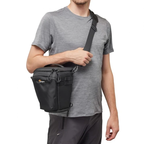 toploader-lowepro-protactic-iii-lp37495-pww-shoulder-carry.jpg
