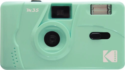 Aparat analogowy Kodak M35 z lampą błyskową na klisze- zielony