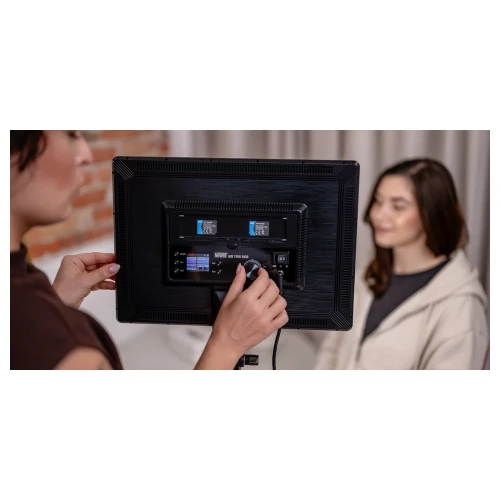 Lampa panelowa LED Newell Air 1100 RGB 50W panel studyjny foto wideo