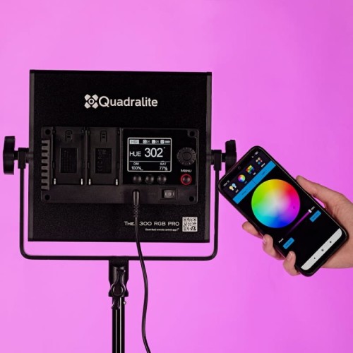 quadralite-panel-thea-300-rgb-pro (2).jpg