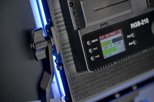 Lampa LED Newell RGB Vividha Max_18_HD.jpg