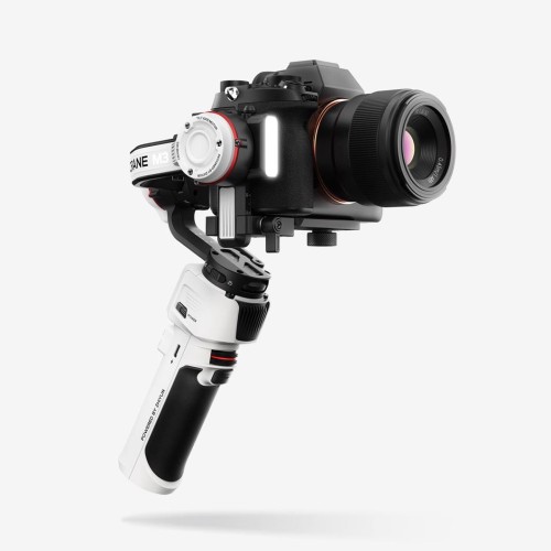 1060w-Zhiyun Crane M3 - portable and powerful.jpg