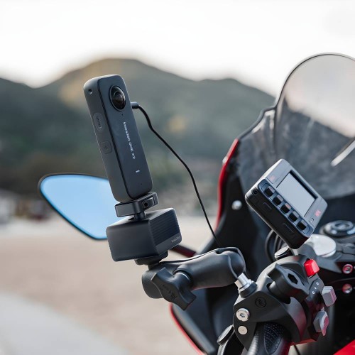 Insta360-Quick-Release-Mount-Uchwyt-Szybkiego-Montazu_[9665]_1200.jpg