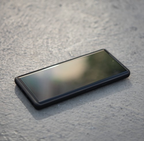 Everyday-Case-Google-Pixel-7-7Pro-lifestyle_04.jpg