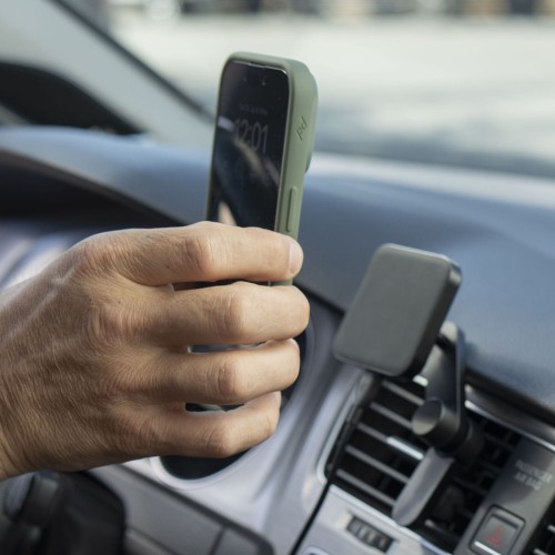 Car-Mount-Vent-Charging_M-CM-AD-BK-1_19.jpg