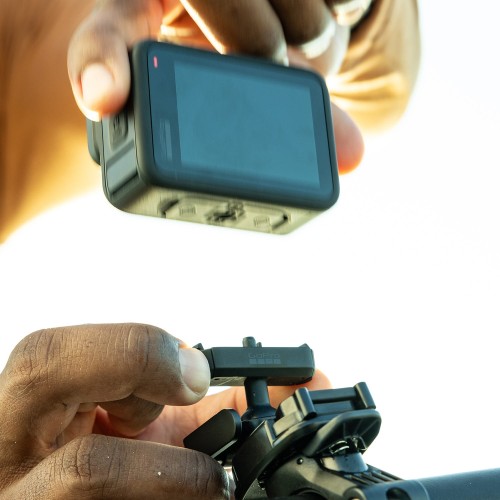 GoPro Magnetic Latch Ball Joint Mount Magnetyczne mocowanie zatrzaskowe na przegubie kulowym