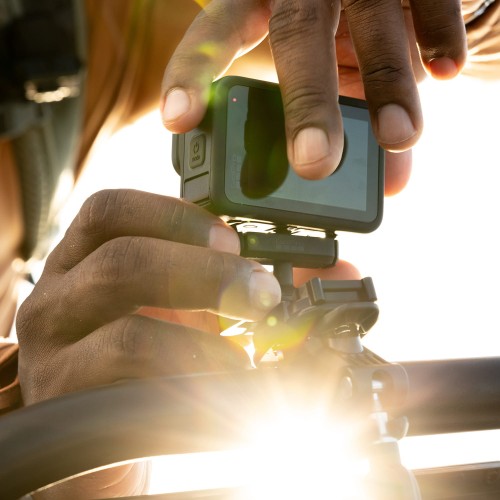GoPro Magnetic Latch Ball Joint Mount Magnetyczne mocowanie zatrzaskowe na przegubie kulowym