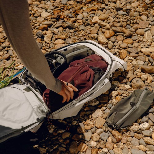 Outdoor Backpack 25L Cloud_BABP-25-CD-1_Studio_26.jpeg