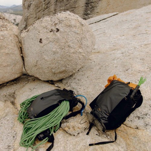 Outdoor Backpack 45L Black_BABP-45-BK-1_Studio_22.jpeg